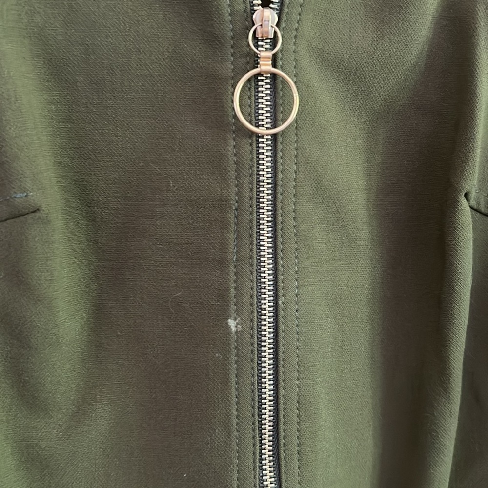 Trina Turk long sleeve shift dress with o-ring Zip - Picture 4 of 5